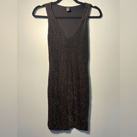 • Forever 21 Sparkly Shimmer Dress Gold and Black - Picture 1 of 12